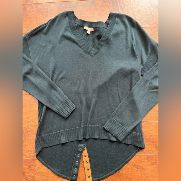 Lilla P Womens Long Sleeve Button split Casual Sweater Size Small - Picture 1 of 7